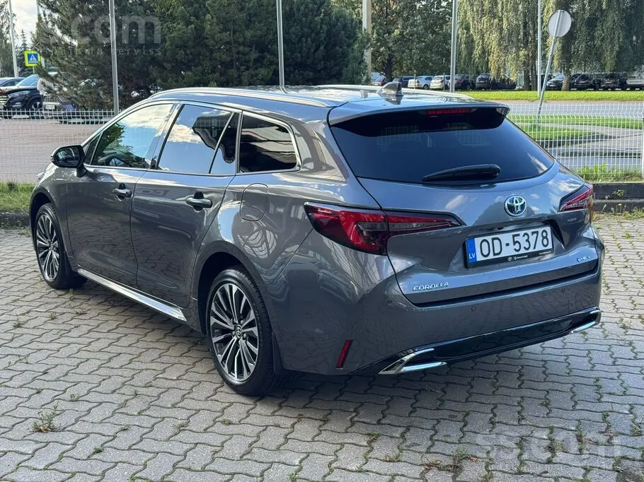 Toyota Corolla 2025 photo 3