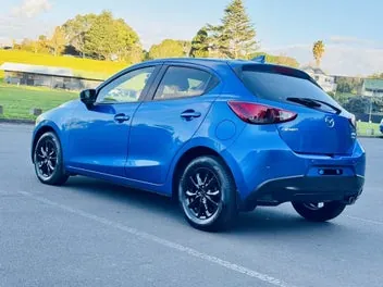 Mazda Demio 2018 photo 4