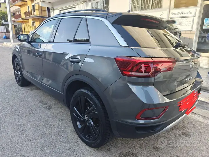 Volkswagen T-Roc 2025 photo 3