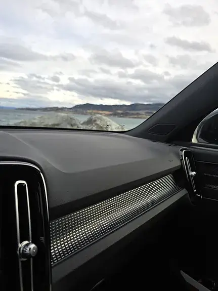 Volvo Xc40 2021 photo 2