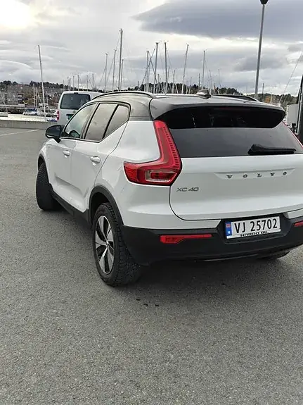 Volvo Xc40 2021 photo 4