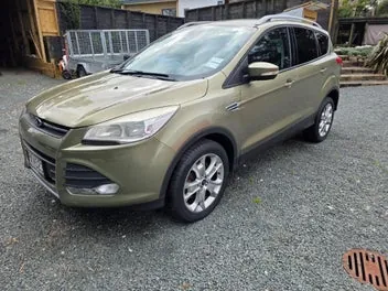 Ford Kuga 2014 photo 2