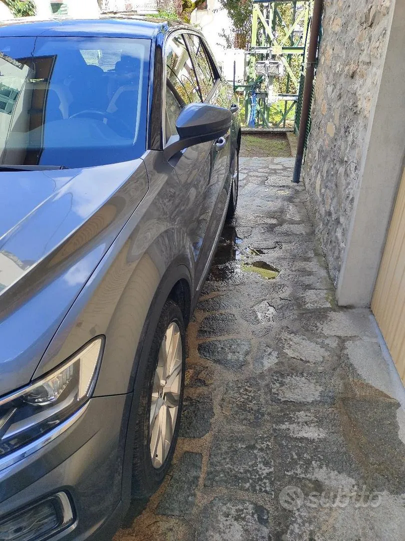 Volkswagen T-Roc 2017 photo 3