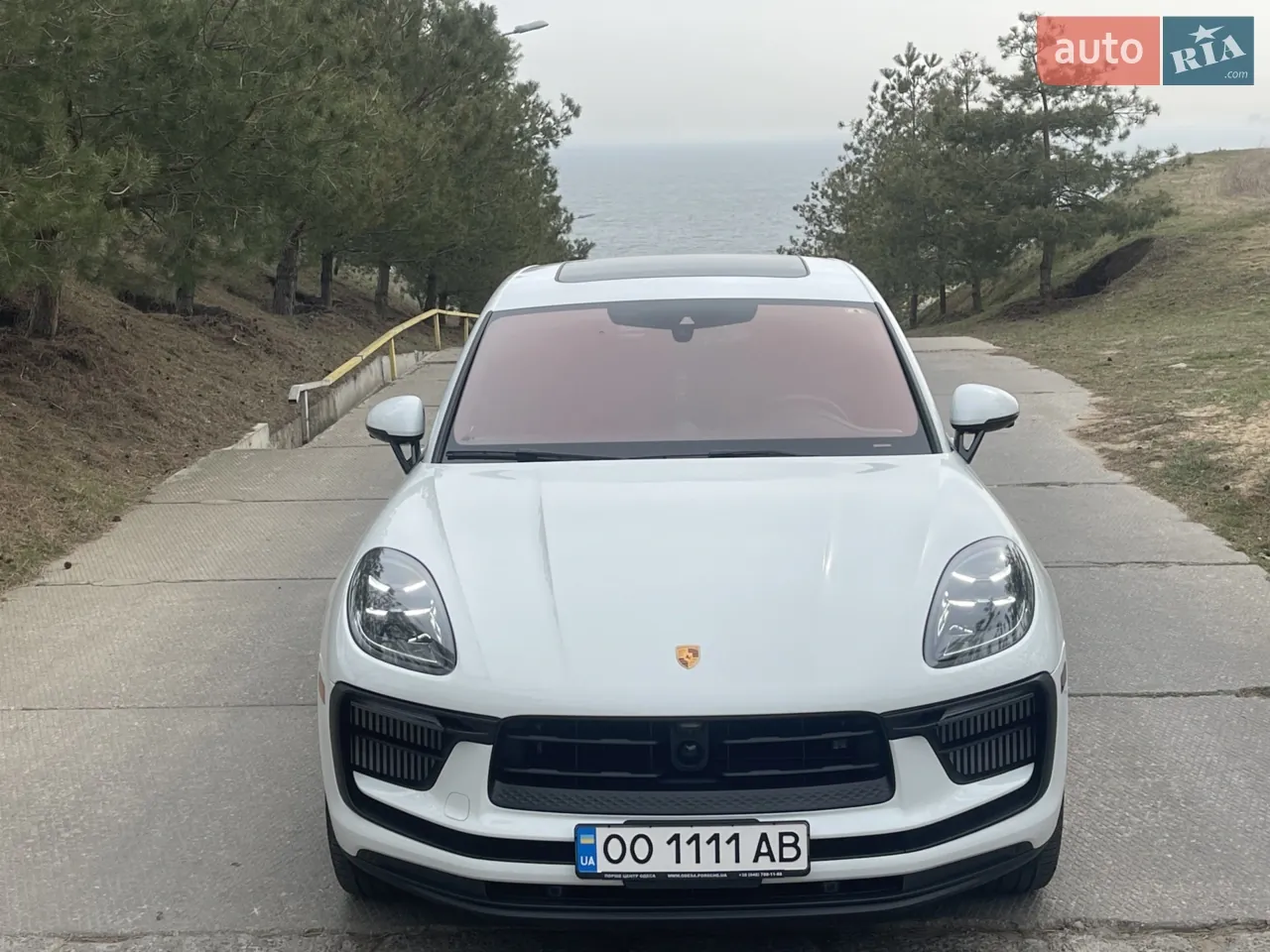 Porsche Macan 2022 photo 2