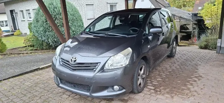 Toyota Verso