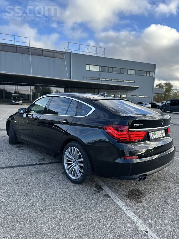 BMW 530D 2009 photo 3