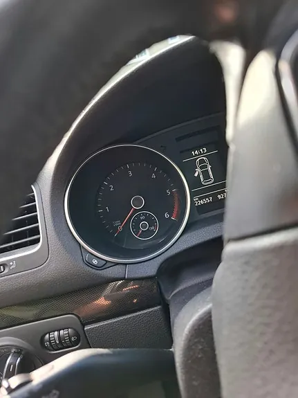 Volkswagen Golf Vi 2011 photo 5