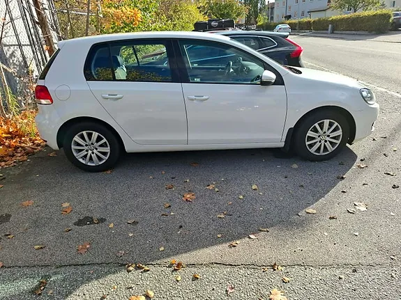 Volkswagen Golf Vi 2011 photo 3