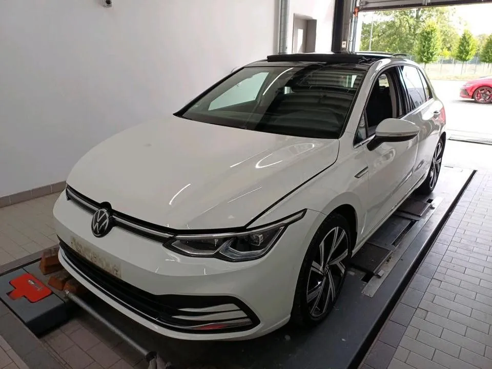 Volkswagen Golf Viii