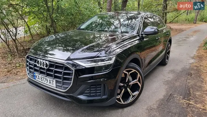 Audi Q8