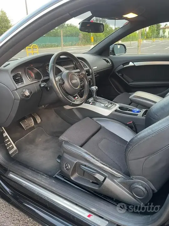 Audi A5 2012 photo 5