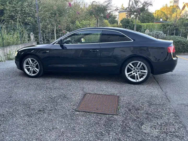 Audi A5 2012 photo 3