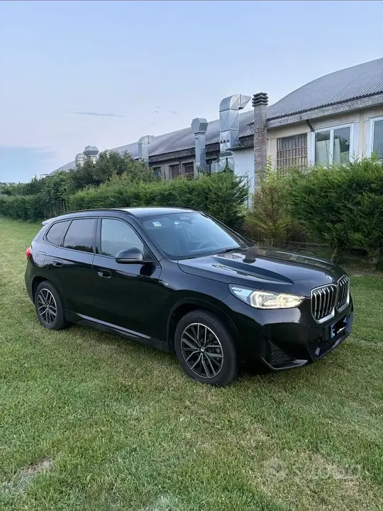 BMW X1 2024 photo 3