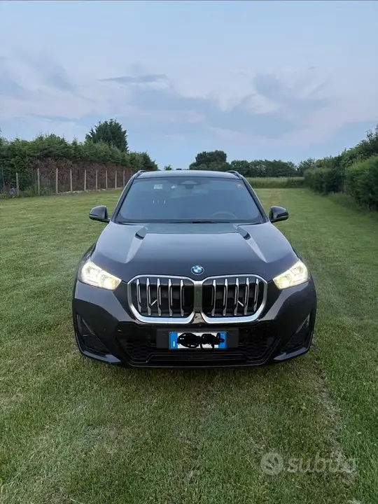 BMW X1 2024 photo 2