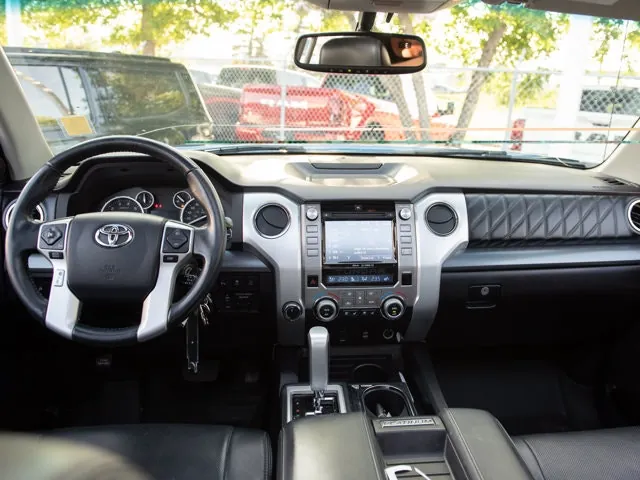 Toyota Tundra 2016 photo 2