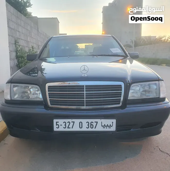 Mercedes-Benz C-Class 1998 photo 2