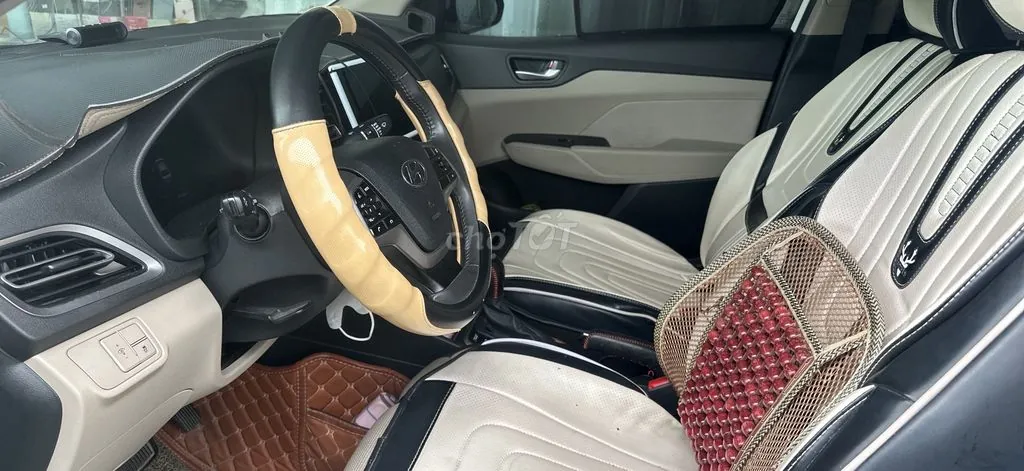 Hyundai Accent 2021 photo 4