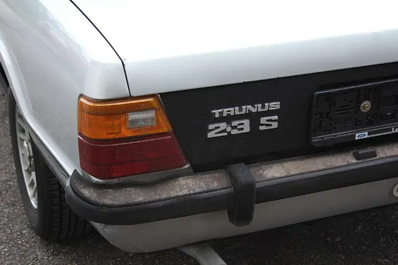 Ford Taunus 1976 photo 2