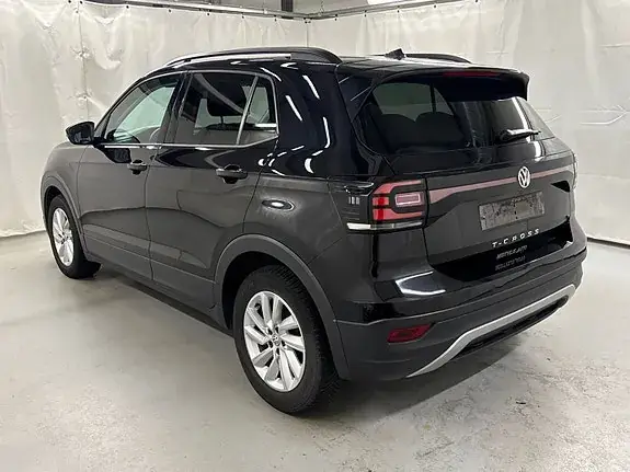 Volkswagen T-Cross 2019 photo 2