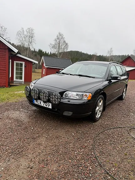 Volvo V70 2007 photo 2