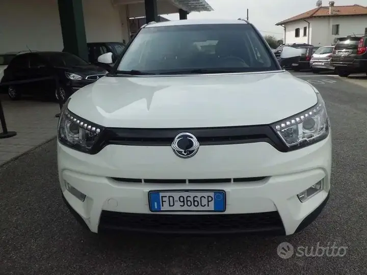 KG Mobility Tivoli 2016 photo 5