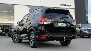 Subaru Forester 2019 photo 3