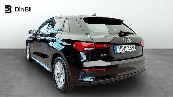 Audi A3 2023 photo 3