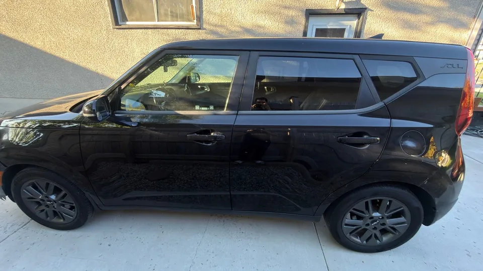 Kia Soul 2022 photo 2