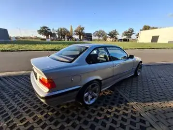 BMW E36