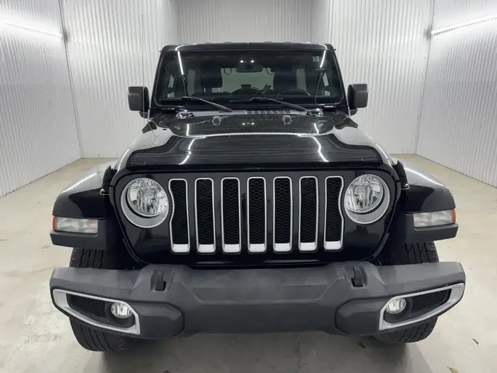 Jeep Wrangler 2021 photo 3