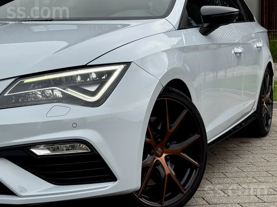 Seat Leon 2020 photo 5