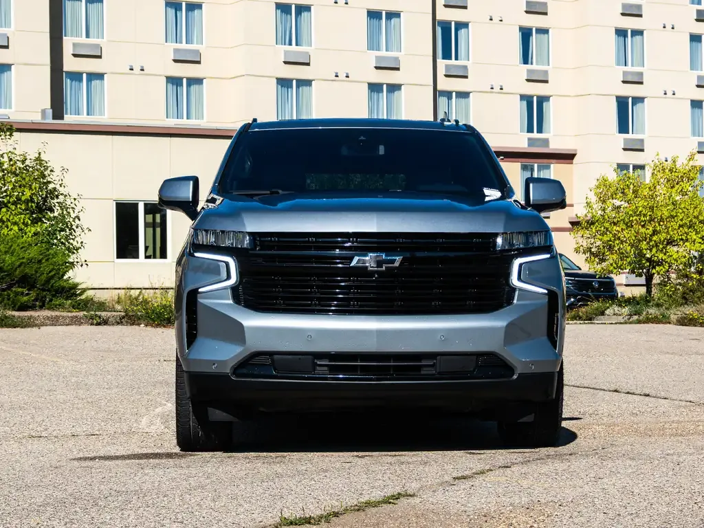 Chevrolet Tahoe 2024 photo 3
