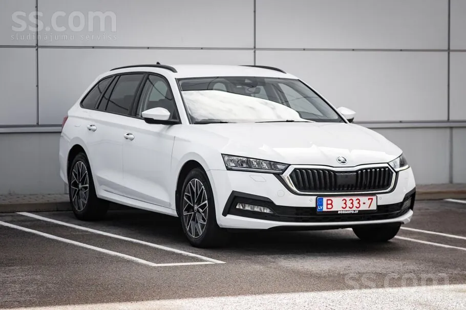 Skoda Octavia 2023 photo 3
