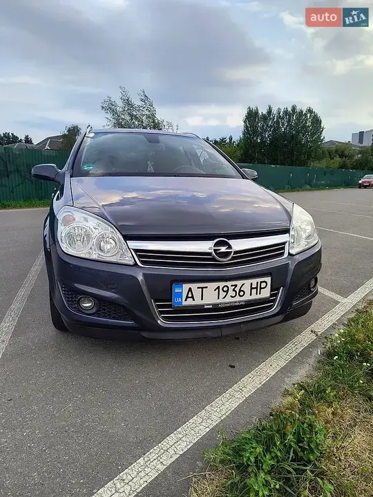Opel Astra 2008 photo 3