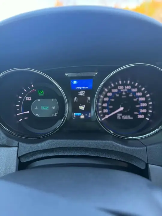 Hyundai Sonata 2013 photo 5