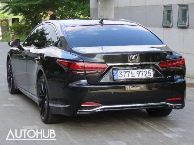 Lexus Ls 2023 photo 4