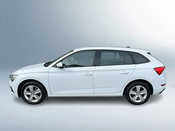 Skoda Scala 2022 photo 2