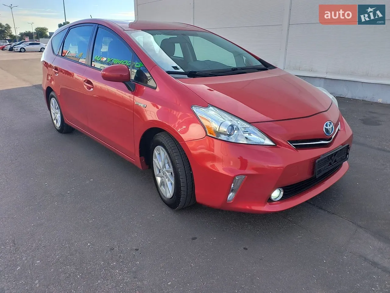 Toyota Prius V 2013 photo 5