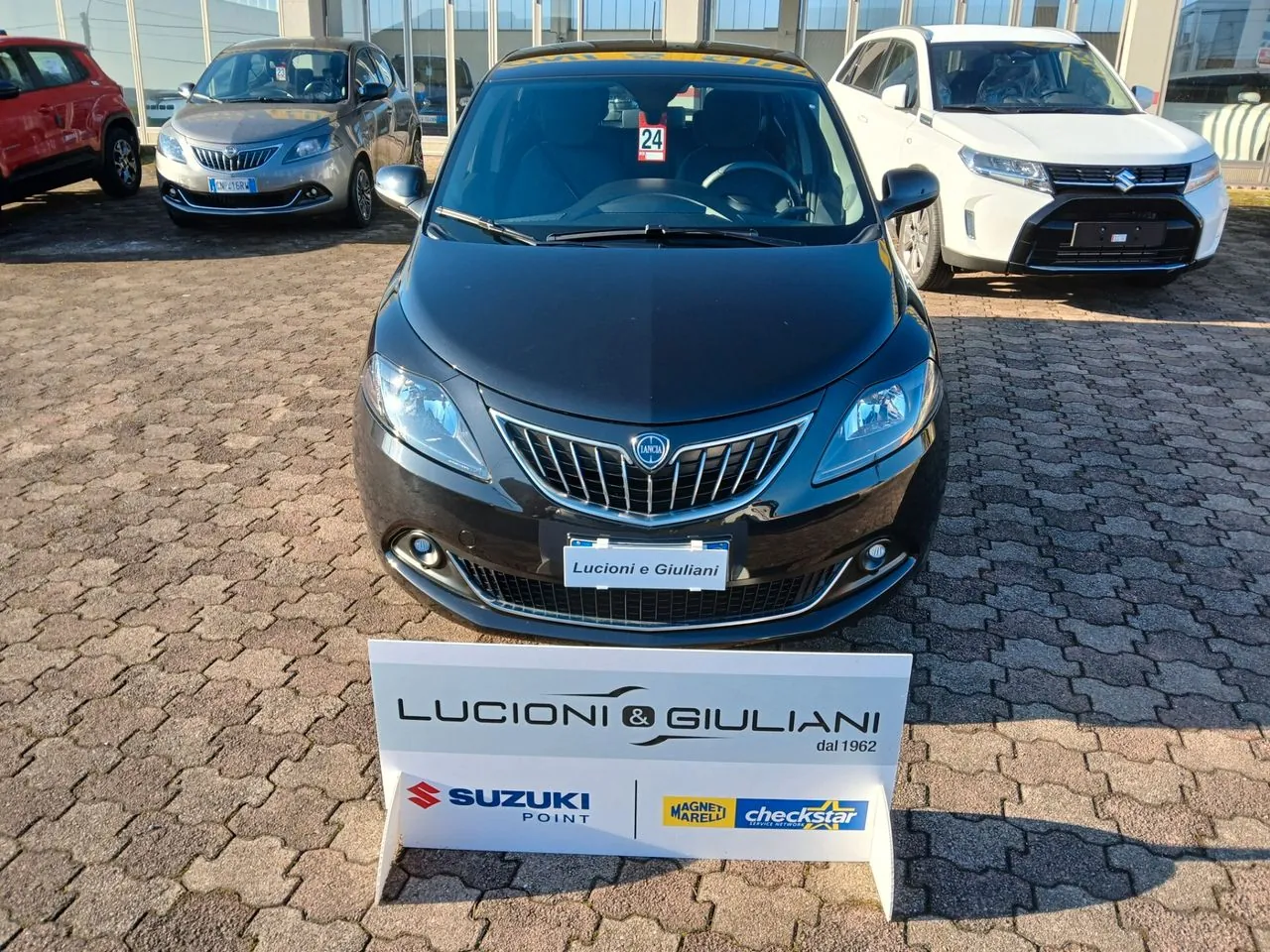 Lancia Ypsilon