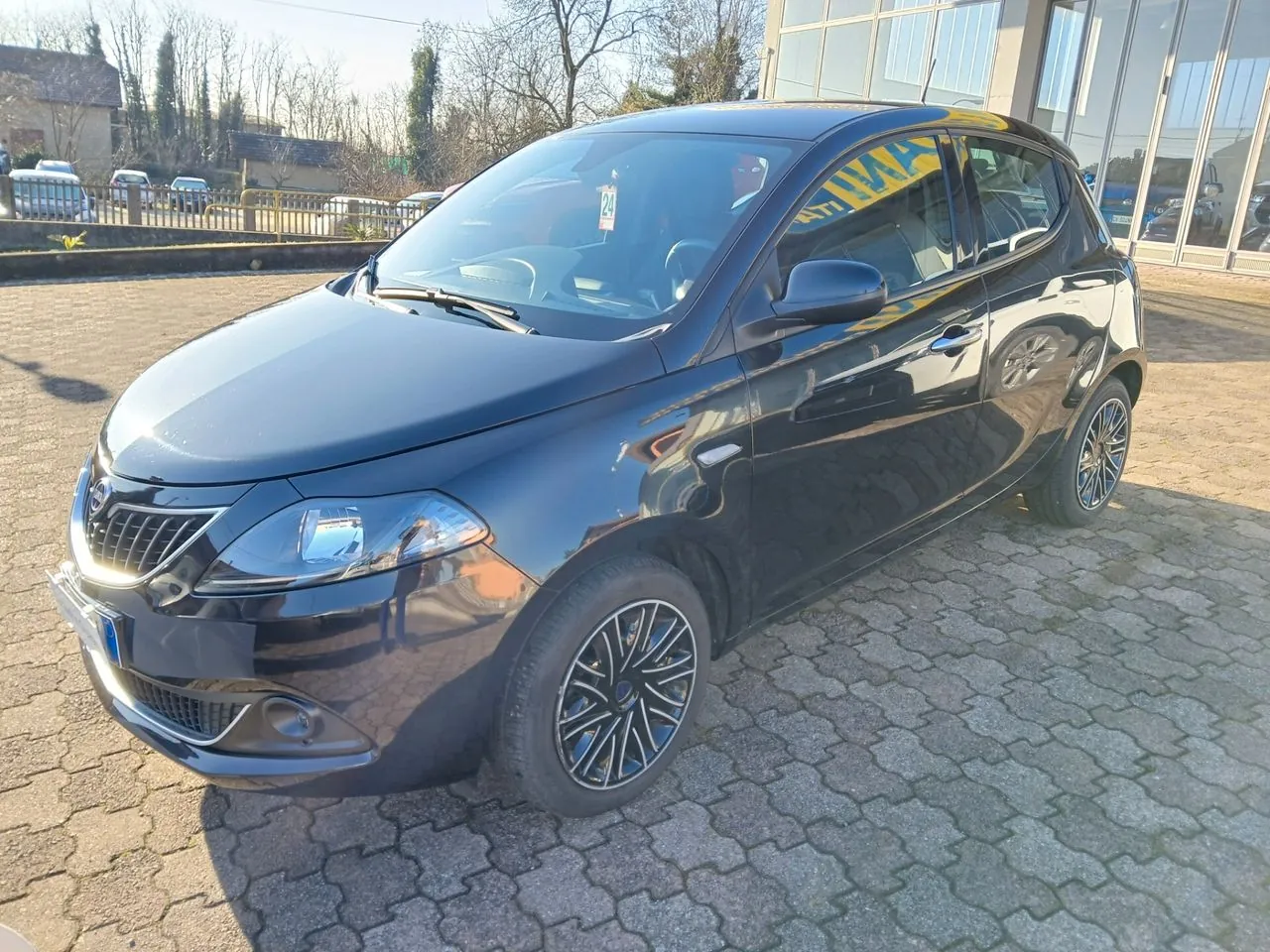 Lancia Ypsilon 2023 photo 2