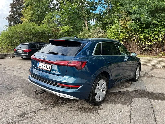 Audi E-Tron 2020 photo 5