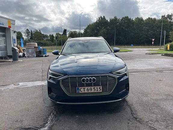 Audi E-Tron 2020 photo 2