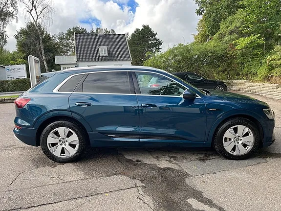 Audi E-Tron 2020 photo 4