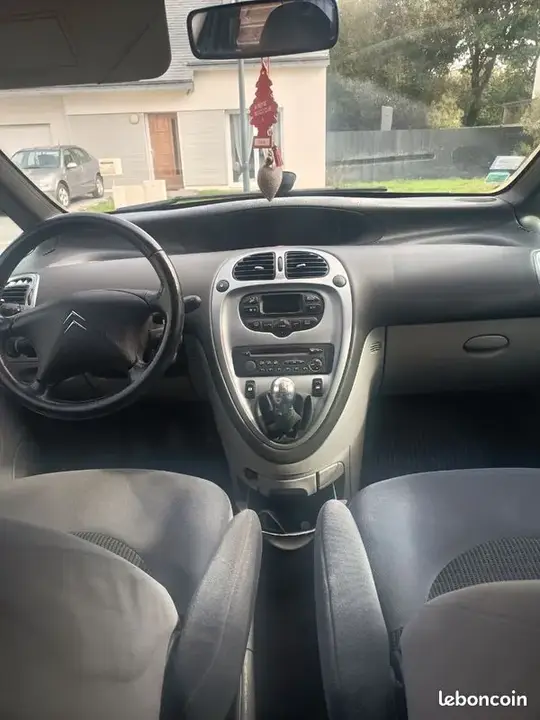 Citroen Xsara Picasso 2008 photo 2