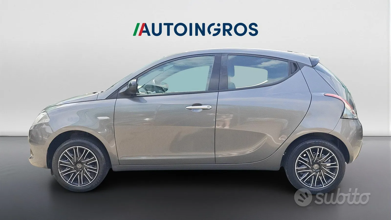 Lancia Ypsilon 2023 photo 2