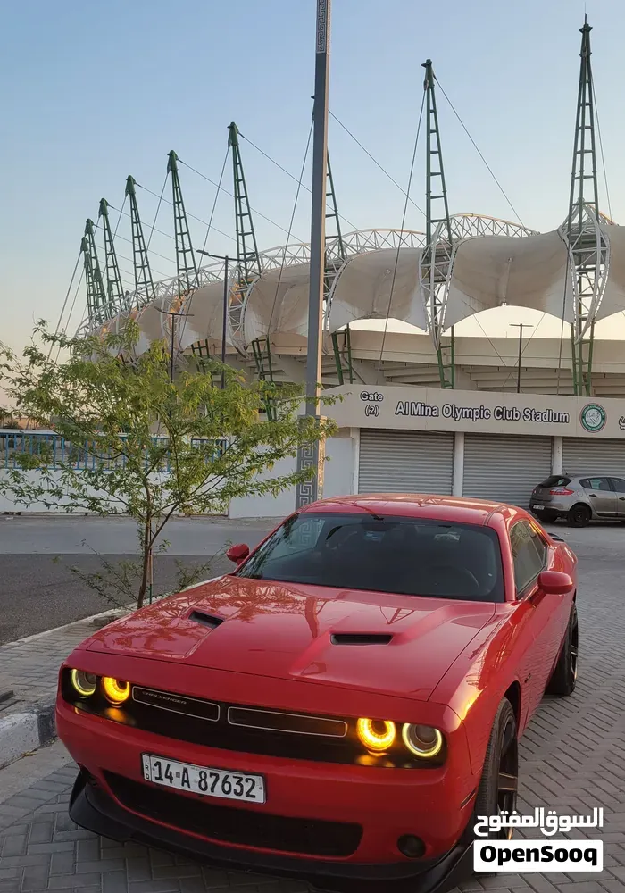 Dodge Challenger 2017 photo 2