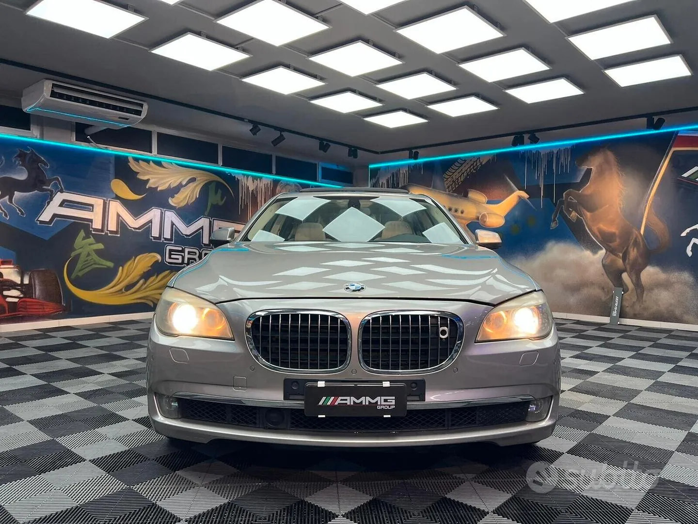BMW 750I 2010 photo 2