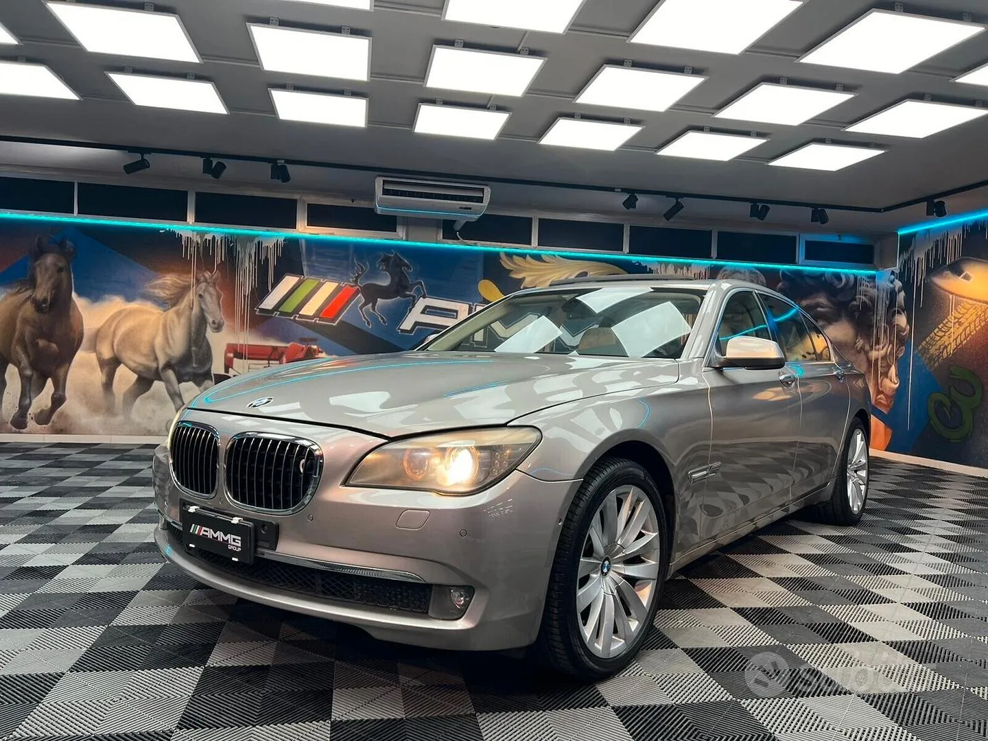 BMW 750I