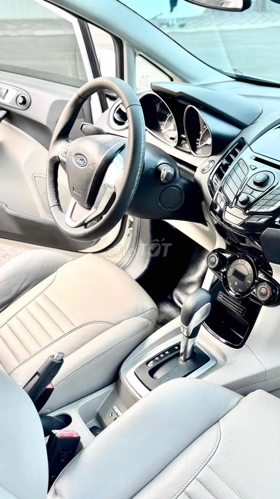 Ford Fiesta 2016 photo 5