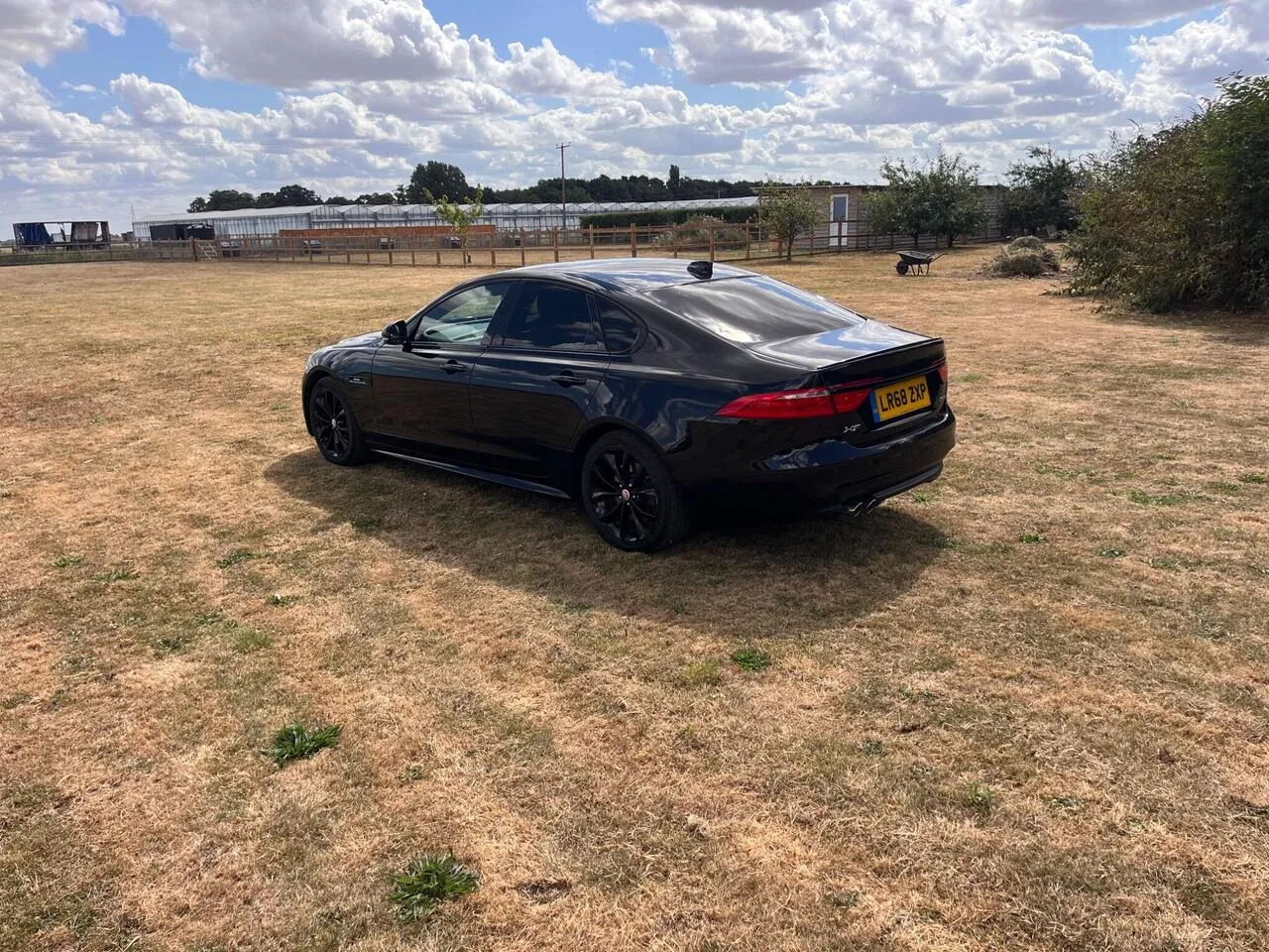Jaguar Xf 2018 photo 5